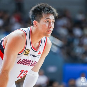 世界杯高清赛事直播-郭艾伦及家人遭熟人诈骗千万！媒体人：球员投资确实要谨慎